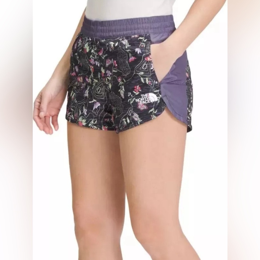 The North Face Women’s Day Hydrenaline Shorts Purple Multicolor Size Large